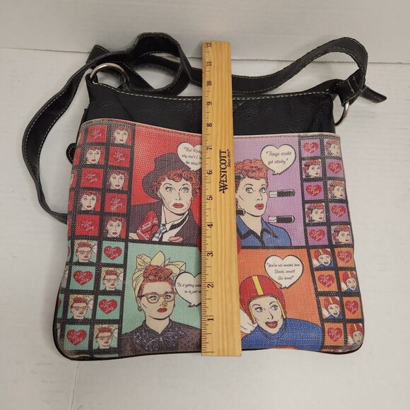 I Love Lucy Ricardo Matching Crossbody Bag Purse Handbag/Wallet + Keychain READ - Picture 9 of 16